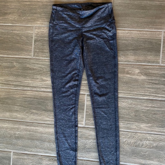 Athleta workout leggings - Picture 2 of 3